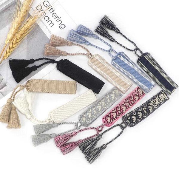 141 styles fashion luxury letter d bracelet for women cotton fabric signature embroidery bracelet woven bangle tassel lace-up stacking charm, Golden;silver
141 styles fashion luxury letter d bracelet for women cotton fabric signature embroidery bracelet woven bangle tassel lace-up stacking charm, Golden;silver