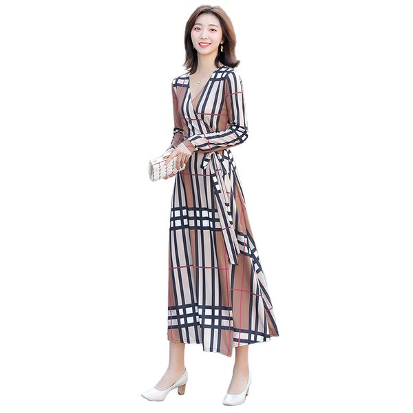 elegant dresses vintage baroque print collar long sleeve roun a-line women ladies casual dress ladies party mid skirts shirt blouses, Black;gray
elegant dresses vintage baroque print collar long sleeve roun a-line women ladies casual dress ladies party mid skirts shirt blouses, Black;gray