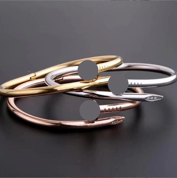 tennis male and female lovers with diamond bracelets fashion stainless steel jewelry bracelets, Golden;silver
tennis male and female lovers with diamond bracelets fashion stainless steel jewelry bracelets, Golden;silver