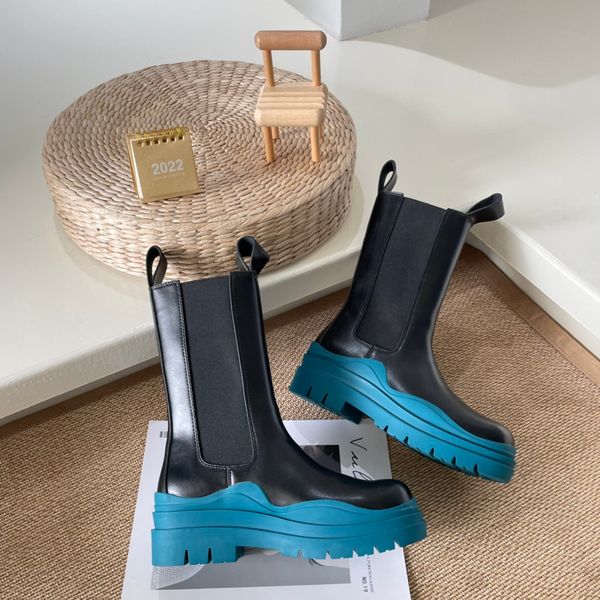 designer boots autumn winter new high soled mid-leg martin for men and women couples chelsea boots thin ankle booties07, Black
designer boots autumn winter new high soled mid-leg martin for men and women couples chelsea boots thin ankle booties07, Black