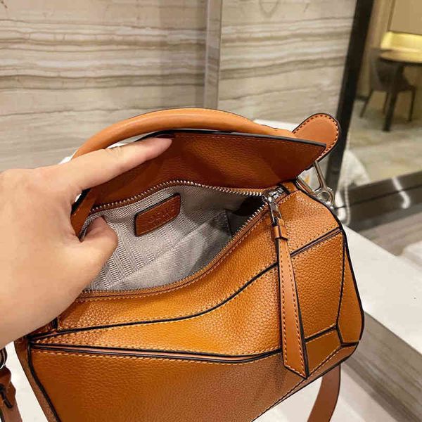 shoulder bag 2022 women designer loewss bags female cowhide geometric portable oicq
shoulder bag 2022 women designer loewss bags female cowhide geometric portable oicq