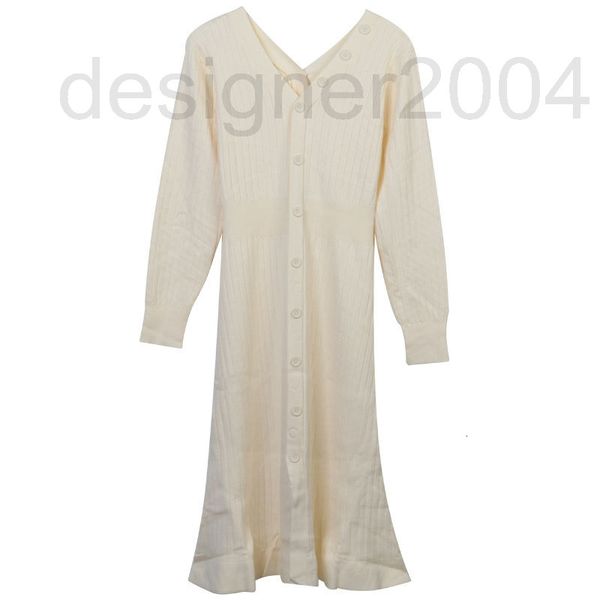casual dresses designer design sense knitted dress 2022 autumn new solid color single row button open back slim v-neck fishtail skirt w2x3, Black;gray
casual dresses designer design sense knitted dress 2022 autumn new solid color single row button open back slim v-neck fishtail skirt w2x3, Black;gray