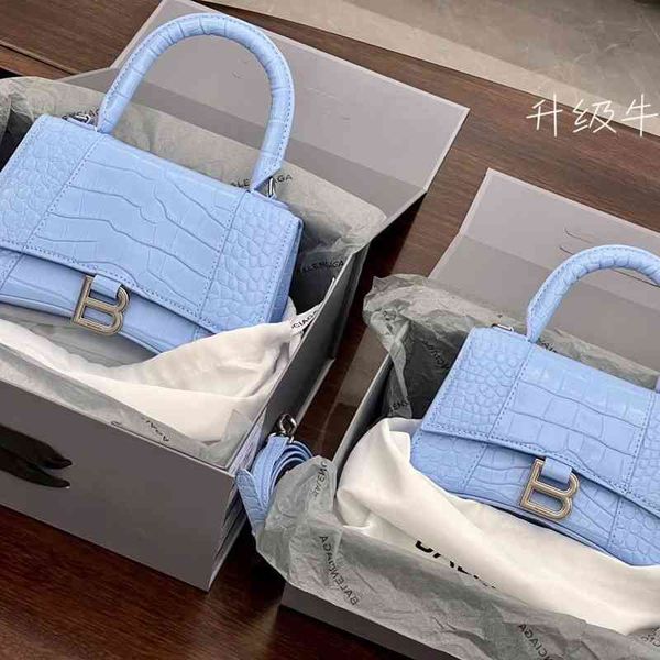 bags designer womens balencigaes fashion hourglass 2022 new aristocratic crocodile grain pure new high-grade ladys luxury classic handbags
bags designer womens balencigaes fashion hourglass 2022 new aristocratic crocodile grain pure new high-grade ladys luxury classic handbags