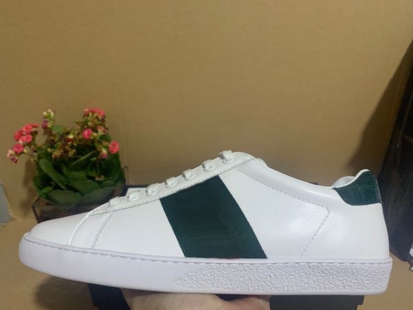 stripe designer shoes ace embroidered mens real leather designer sneakers woman man casual ace shoes, Black
stripe designer shoes ace embroidered mens real leather designer sneakers woman man casual ace shoes, Black