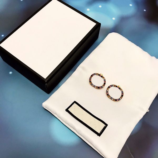 luxury letter stud earrings brand designer geometric famous women round crystal rhinestone pearl earrings wedding party jewelry, Golden;silver
luxury letter stud earrings brand designer geometric famous women round crystal rhinestone pearl earrings wedding party jewelry, Golden;silver