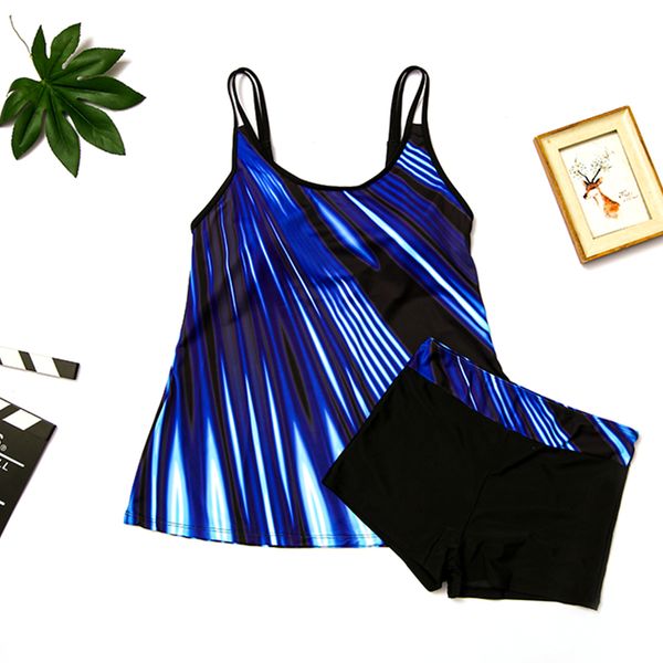 split large size women's swimsuit tanjini slimming belly cover legs, White;black
split large size women's swimsuit tanjini slimming belly cover legs, White;black