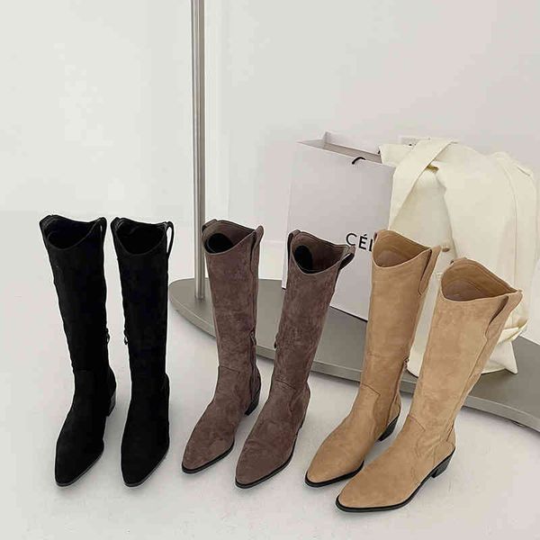 boots star's same pointed solid color thick heel rider boots with side zipper high barrel korean version versatile four seasons middle, Black
boots star's same pointed solid color thick heel rider boots with side zipper high barrel korean version versatile four seasons middle, Black