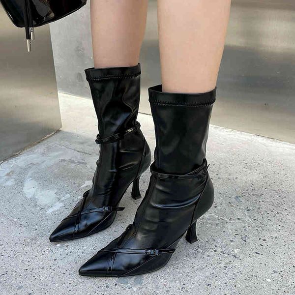 boots spring and autumn new products fashionable elastic short boots fan pointed high heels feminine sleeve 220830, Black
boots spring and autumn new products fashionable elastic short boots fan pointed high heels feminine sleeve 220830, Black