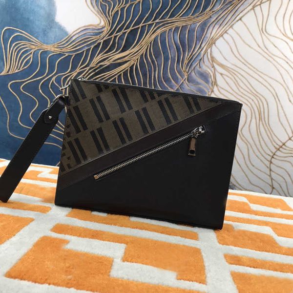 evening bags men hand bag fashion czipper handbag purse genuine bags detachable chain handle card case inside diagonal pocket
evening bags men hand bag fashion czipper handbag purse genuine bags detachable chain handle card case inside diagonal pocket
