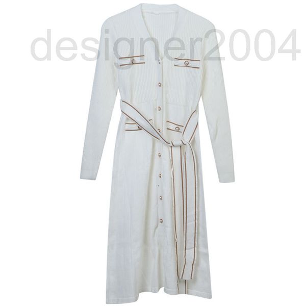 casual dresses designer autumn winter knitted dress 2022 new stripe color matching pearl single breasted belt with high waist and slim a-sha, Black;gray
casual dresses designer autumn winter knitted dress 2022 new stripe color matching pearl single breasted belt with high waist and slim a-sha, Black;gray