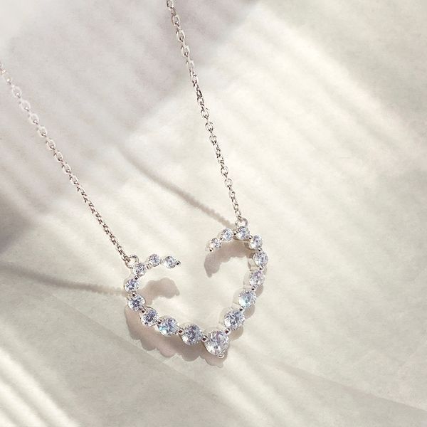 s925 sterling silver necklace zircon sparkling diamond heart necklace women's high carbon diamond luxury jewelry gift party
s925 sterling silver necklace zircon sparkling diamond heart necklace women's high carbon diamond luxury jewelry gift party