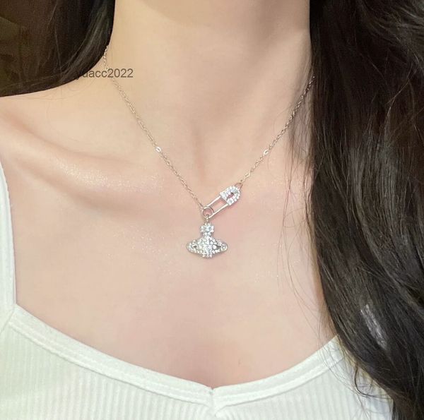 pendant necklaces vivian westwood full diamond pin chain saturn hollow out giant flash high version small fragrance neck, Silver
pendant necklaces vivian westwood full diamond pin chain saturn hollow out giant flash high version small fragrance neck, Silver