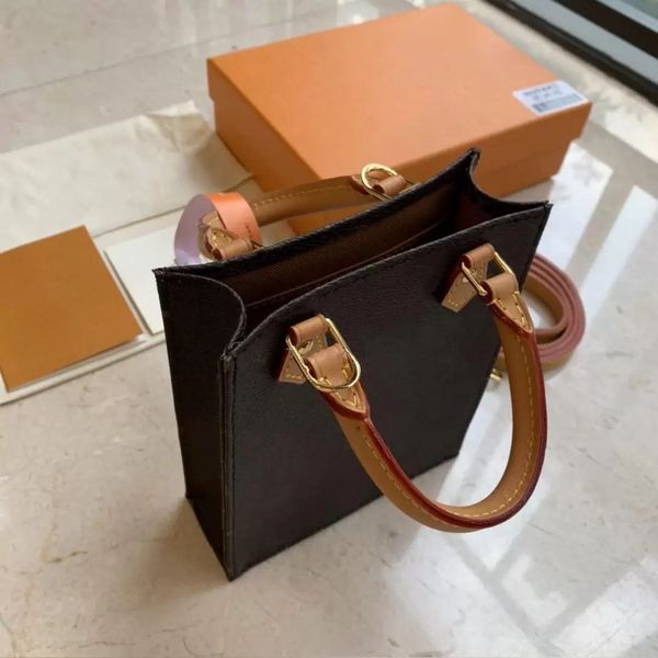 classic printing design rectangular tote bag leather handbag fashion brown purse women's luxury mini messenger bags, Black;red
classic printing design rectangular tote bag leather handbag fashion brown purse women's luxury mini messenger bags, Black;red