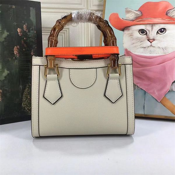 diana bamboo totes designer bag 660195 handbag genuine leather shoulder bags womens crossbody fashion pochette 655661 lady shopping bag with
diana bamboo totes designer bag 660195 handbag genuine leather shoulder bags womens crossbody fashion pochette 655661 lady shopping bag with