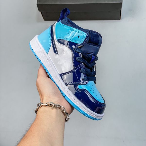 little kids jumpman 1 basketball shoes mid gs lucid green 1s sneakers unc patent leather hyper royal mocha children youth university blue jo
little kids jumpman 1 basketball shoes mid gs lucid green 1s sneakers unc patent leather hyper royal mocha children youth university blue jo