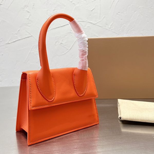 luxury designer handbag le chiquito ladies bag wallet messenger bags totes signature mini handbag
luxury designer handbag le chiquito ladies bag wallet messenger bags totes signature mini handbag