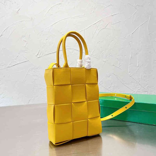 designer luxury womens bags bottegas handbag fashion shoulder dupes nylon venetas large capacity totes leather crossbody bag versatile mini
designer luxury womens bags bottegas handbag fashion shoulder dupes nylon venetas large capacity totes leather crossbody bag versatile mini