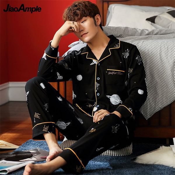 men's sleepwear pajamas spring autumn long sleeved trousers cardigan two piece male cute casual nightwear pijamas suit 220830, Black;brown
men's sleepwear pajamas spring autumn long sleeved trousers cardigan two piece male cute casual nightwear pijamas suit 220830, Black;brown