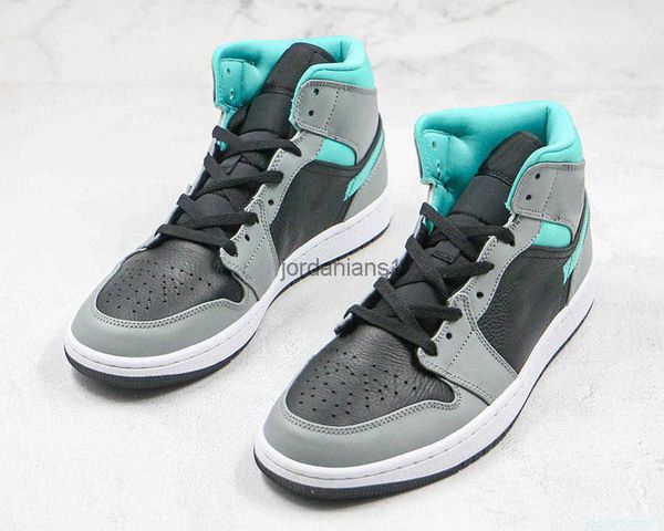 boots jumpman 1 mid black grey aqua blue shoes outdoor trainers sports with original box fast delivery
boots jumpman 1 mid black grey aqua blue shoes outdoor trainers sports with original box fast delivery