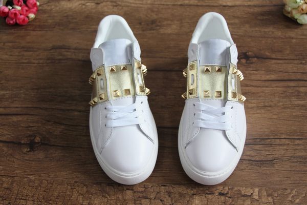 2022 designer sneakers men womens casual shoes fashion white genuine leather luxury flower embroidered flat sports with box, Black
2022 designer sneakers men womens casual shoes fashion white genuine leather luxury flower embroidered flat sports with box, Black