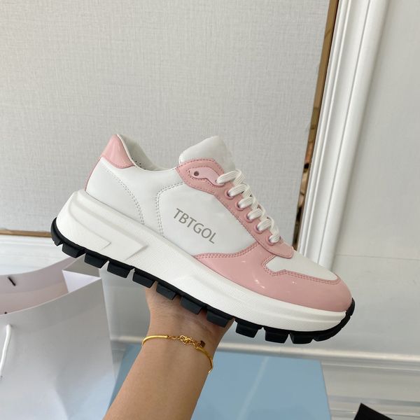 designer sneaker casual shoes white black leather thick bottom big platform sneakers saw outsole genuine round lace up platform sneakers siz
designer sneaker casual shoes white black leather thick bottom big platform sneakers saw outsole genuine round lace up platform sneakers siz