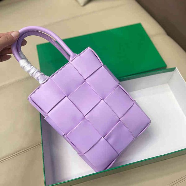 shoulder bag designer handbags woven bags beach handbag luxury leather tote high-quality women crossbody bags purses 220830
shoulder bag designer handbags woven bags beach handbag luxury leather tote high-quality women crossbody bags purses 220830