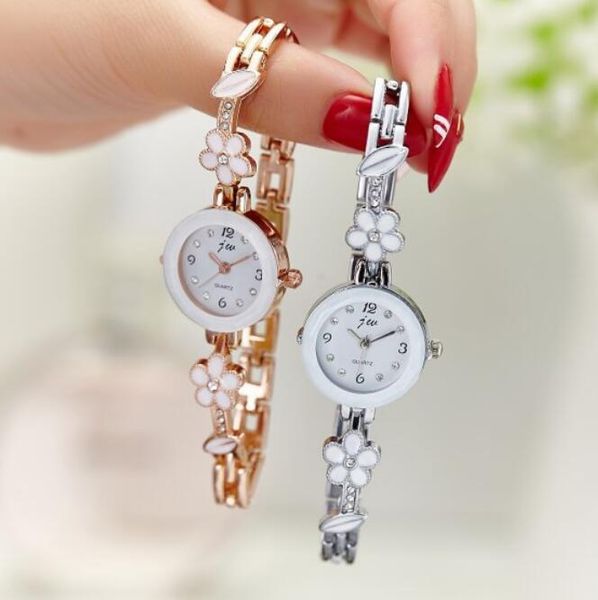 new bracelet ladies wrist watches dress gold watch women flower crystal diamond stainless steel silver blossom clock, Slivery;golden
new bracelet ladies wrist watches dress gold watch women flower crystal diamond stainless steel silver blossom clock, Slivery;golden