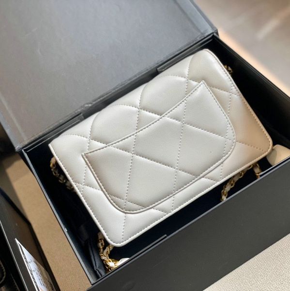 luxury genuine leather lady small messenger bag for women trend female shoulder bag fashion ladies crossbody bags handbags
luxury genuine leather lady small messenger bag for women trend female shoulder bag fashion ladies crossbody bags handbags