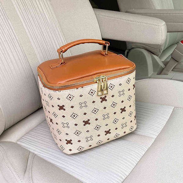 cosmetic bags & cases travel simple and fashionable portable cosmetic bag large 220823
cosmetic bags & cases travel simple and fashionable portable cosmetic bag large 220823
