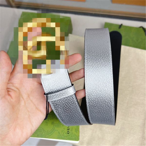 the fashion designer designed the belt in a dazzling metallic leather palette with a silver tone to match the collection's signature do, Black;brown
the fashion designer designed the belt in a dazzling metallic leather palette with a silver tone to match the collection's signature do, Black;brown