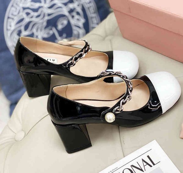 dress shoes women designer miu small shoe mary jane french brand tower square head high-heeled fairy style pearl patent leather thick, Black
dress shoes women designer miu small shoe mary jane french brand tower square head high-heeled fairy style pearl patent leather thick, Black