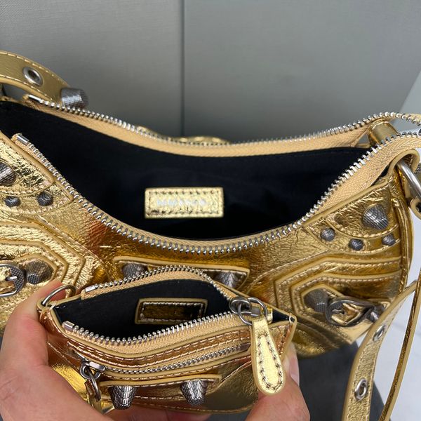 women bags lady cool girl motorcycle shoulder luxury designers golden genuine leather crossbody clutch wallet purse vintage crocodile skin
women bags lady cool girl motorcycle shoulder luxury designers golden genuine leather crossbody clutch wallet purse vintage crocodile skin
