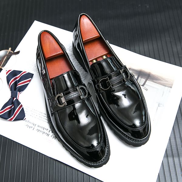 loafers men shoes classic metal belt solid color pu slip-on fashion business casual party daily ad055, Black
loafers men shoes classic metal belt solid color pu slip-on fashion business casual party daily ad055, Black