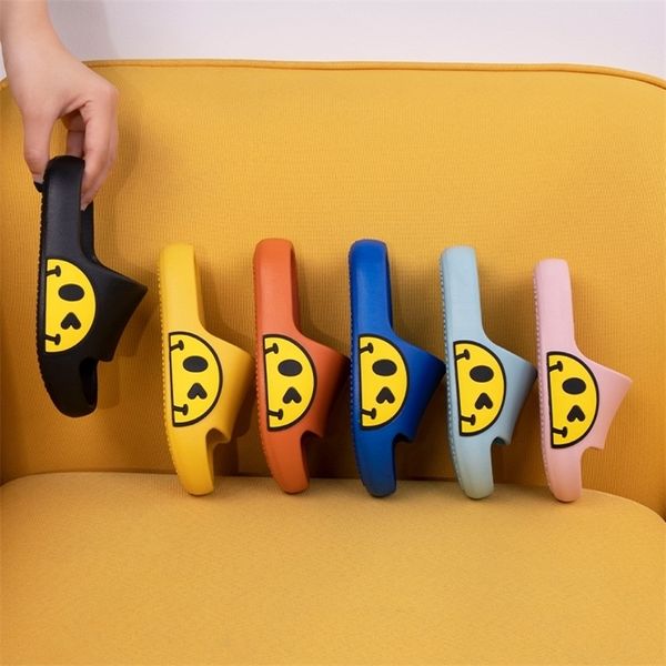 slipper children' slippers summer smile face cute beach shoes for boys girls waterproof antiskid bathroom kids soft baby shoe 220830, Black;grey
slipper children' slippers summer smile face cute beach shoes for boys girls waterproof antiskid bathroom kids soft baby shoe 220830, Black;grey