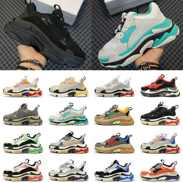 walking triple s designer casual shoes platform men women sneakers black white grey red pink blue green light tan oreo mens trainers outdoor
walking triple s designer casual shoes platform men women sneakers black white grey red pink blue green light tan oreo mens trainers outdoor