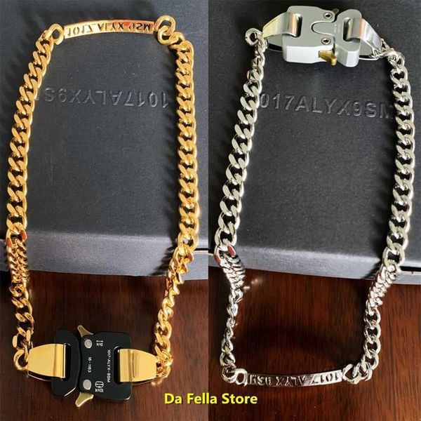 20fw alyx buckle necklace men women 1017-alyx-9sm charm necklaces hollow openwork letters stainless steel chain colorfast q0622186c, Silver
20fw alyx buckle necklace men women 1017-alyx-9sm charm necklaces hollow openwork letters stainless steel chain colorfast q0622186c, Silver