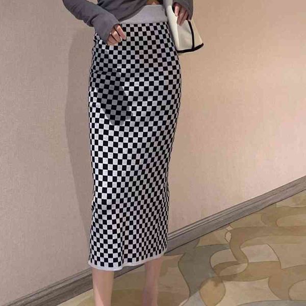 skirts checkerboard contrast color knitted skirt autumn and winter gentle waist thin straight tube split middle zjlo, Black
skirts checkerboard contrast color knitted skirt autumn and winter gentle waist thin straight tube split middle zjlo, Black