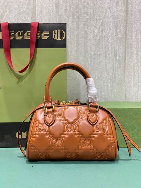 designer evening bags handbag purse cross-body luxury goods handbag shopping bulk mother-baby fashion 19-13-11cm
designer evening bags handbag purse cross-body luxury goods handbag shopping bulk mother-baby fashion 19-13-11cm