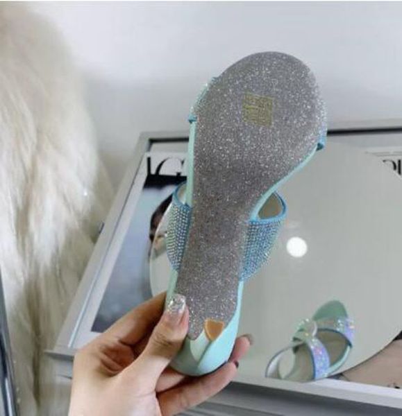 2022 popular women dress shoes sandals mule gradient blue crystal slides wedding crystal buckle point toe pumps high heels tide bridesmaids, Black
2022 popular women dress shoes sandals mule gradient blue crystal slides wedding crystal buckle point toe pumps high heels tide bridesmaids, Black