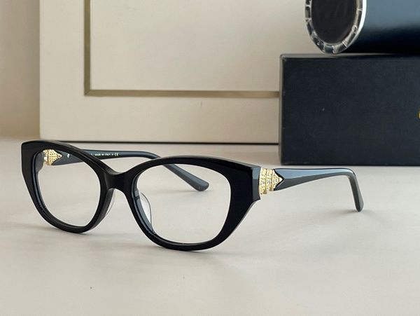 optical eyeglasses for men and women retro 4618 style anti-blue light lenses full frame random box, White;black
optical eyeglasses for men and women retro 4618 style anti-blue light lenses full frame random box, White;black