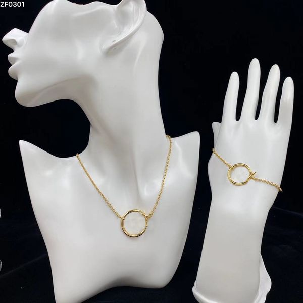 set fashion necklace bracelet designer stainless steel luxury jewelry ladies brand, Black
set fashion necklace bracelet designer stainless steel luxury jewelry ladies brand, Black