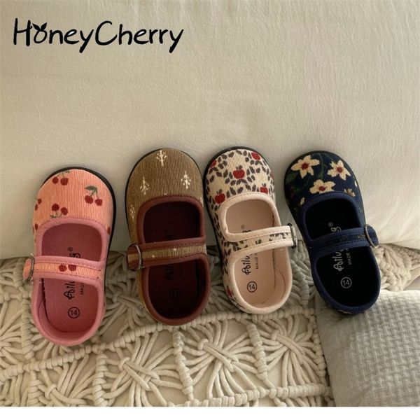 first walkers honeycherry corduroy floral canvas shoes girls square mouth indoor soft soled non-slip 220830
first walkers honeycherry corduroy floral canvas shoes girls square mouth indoor soft soled non-slip 220830