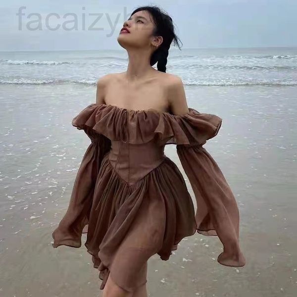 casual dresses designer vietnamese minority 2022 spring new french celebrities romantic one shoulder fairy beach holiday dress rsxw, Black;gray
casual dresses designer vietnamese minority 2022 spring new french celebrities romantic one shoulder fairy beach holiday dress rsxw, Black;gray