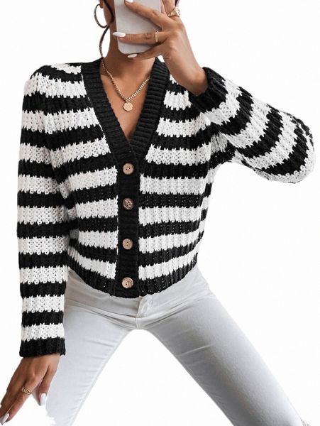 women's sweaters striped pattern ribbed knit cardigan 25bs#, White;black
women's sweaters striped pattern ribbed knit cardigan 25bs#, White;black