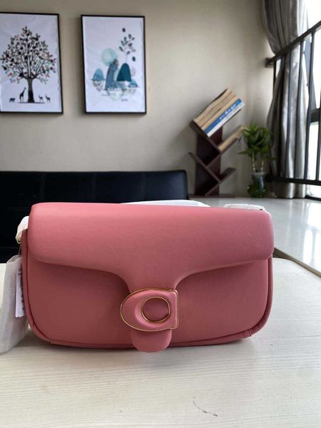 2022 designer cs pillow tabby shoulder bag women totes bacchus bags retro hardware cloudy handbags supper soft real leather baguette
2022 designer cs pillow tabby shoulder bag women totes bacchus bags retro hardware cloudy handbags supper soft real leather baguette