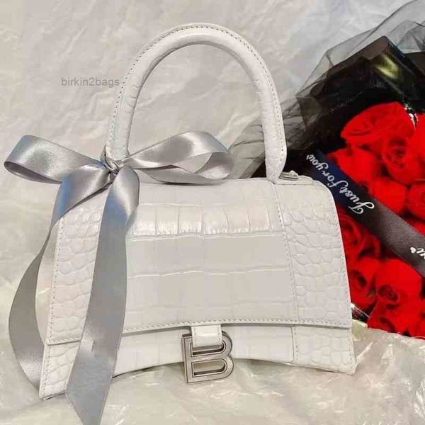 designer evening bag hobo wrist messenger balencaigaas hourgalss leather women's 2022 early spring fashion versatile b crocodile hourgl
designer evening bag hobo wrist messenger balencaigaas hourgalss leather women's 2022 early spring fashion versatile b crocodile hourgl
