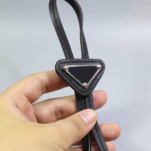 4 colors mens women designer ties fashion leather neck tie bow for men ladies with pattern letters neckwear fur solid color neckties09111, Blue;purple
4 colors mens women designer ties fashion leather neck tie bow for men ladies with pattern letters neckwear fur solid color neckties09111, Blue;purple