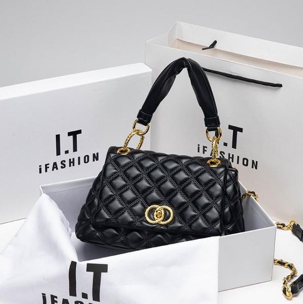 personality print trendy handbag women's bag autumn/winter retro fashion shoulder pu messenger bag
personality print trendy handbag women's bag autumn/winter retro fashion shoulder pu messenger bag