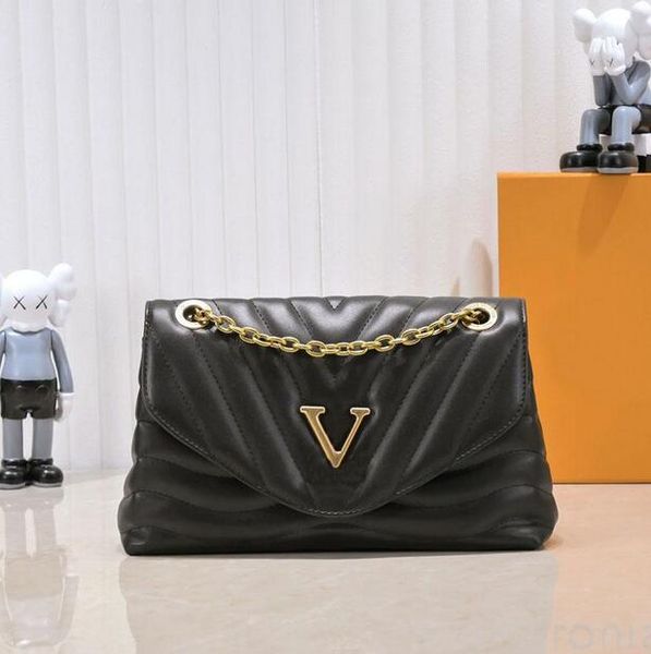 classic designers wave chain bags womens flap crossbody tote hobo genuine leather shoulder purses genuine leather handbags 7 colorstotes
classic designers wave chain bags womens flap crossbody tote hobo genuine leather shoulder purses genuine leather handbags 7 colorstotes