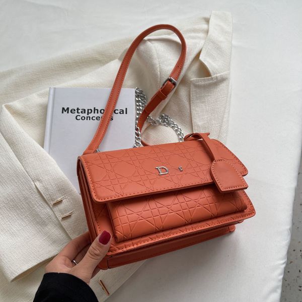 designer d bag tote shoulder handbag fashion luxurious messenger leather mens womens high class new casual style crossbody rhombus chain bag
designer d bag tote shoulder handbag fashion luxurious messenger leather mens womens high class new casual style crossbody rhombus chain bag